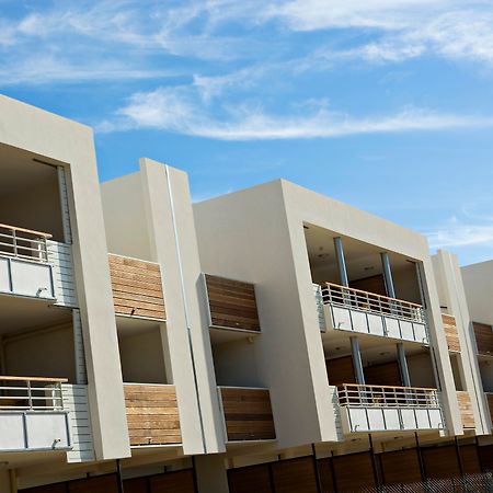 Vacancéole - Résidence Carré Marine Mandelieu Exterior foto