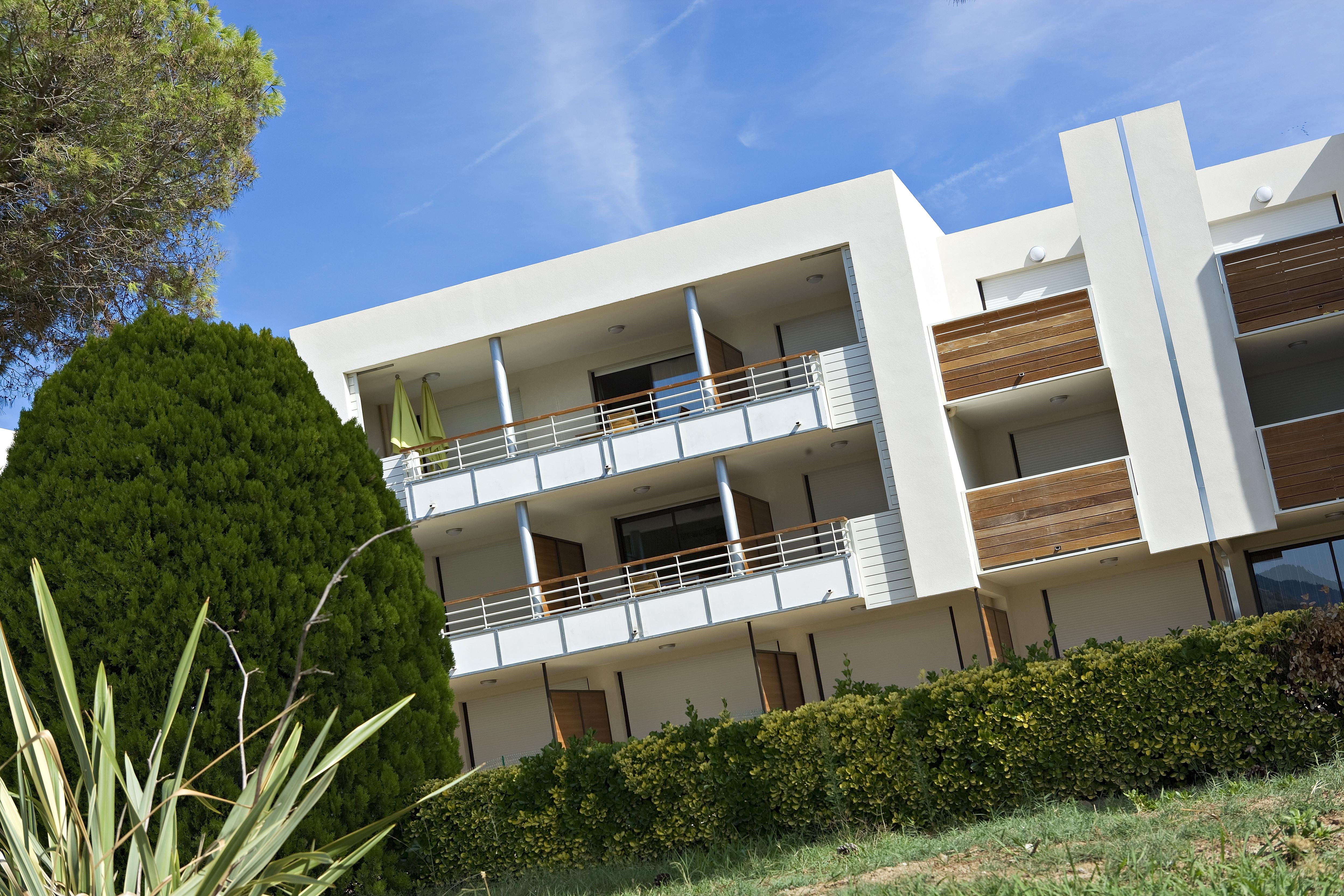 Vacancéole - Résidence Carré Marine Mandelieu Exterior foto